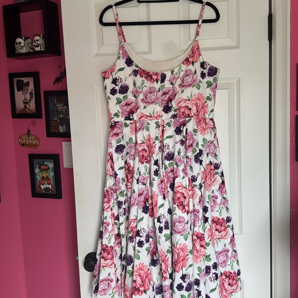 The Pretty Dress Company Montreal Priscilla Dress - Picture 3 of 4